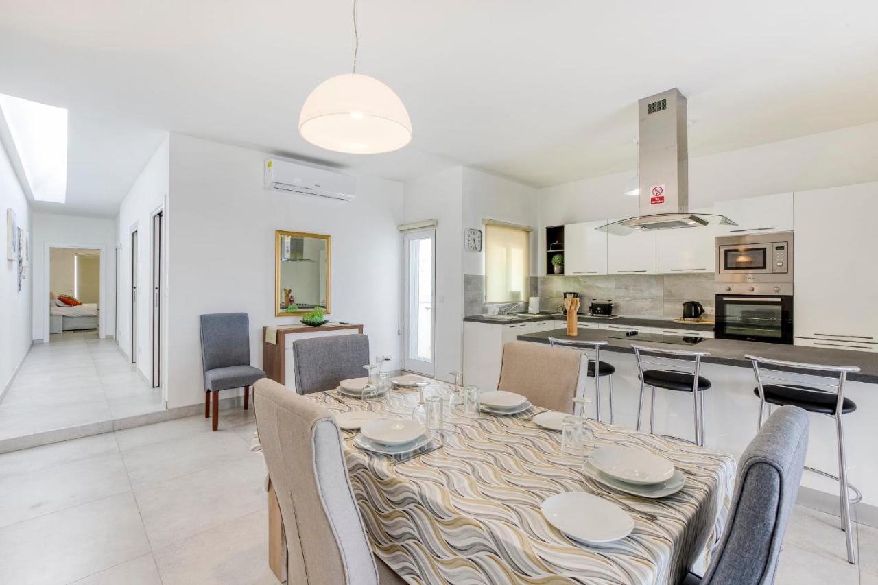 Gzira Penthouse - Hosted By Sweetstay Exteriör bild