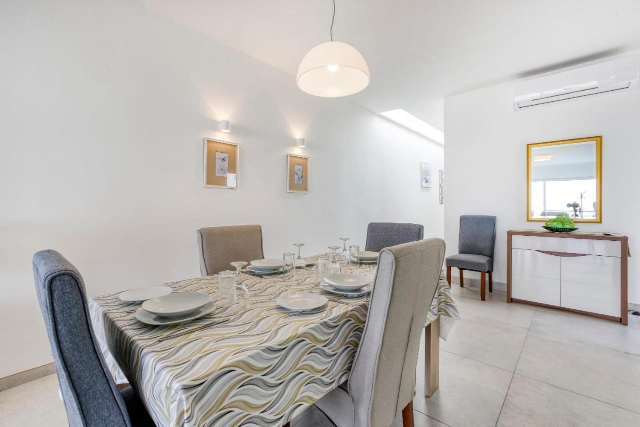 Gzira Penthouse - Hosted By Sweetstay Exteriör bild