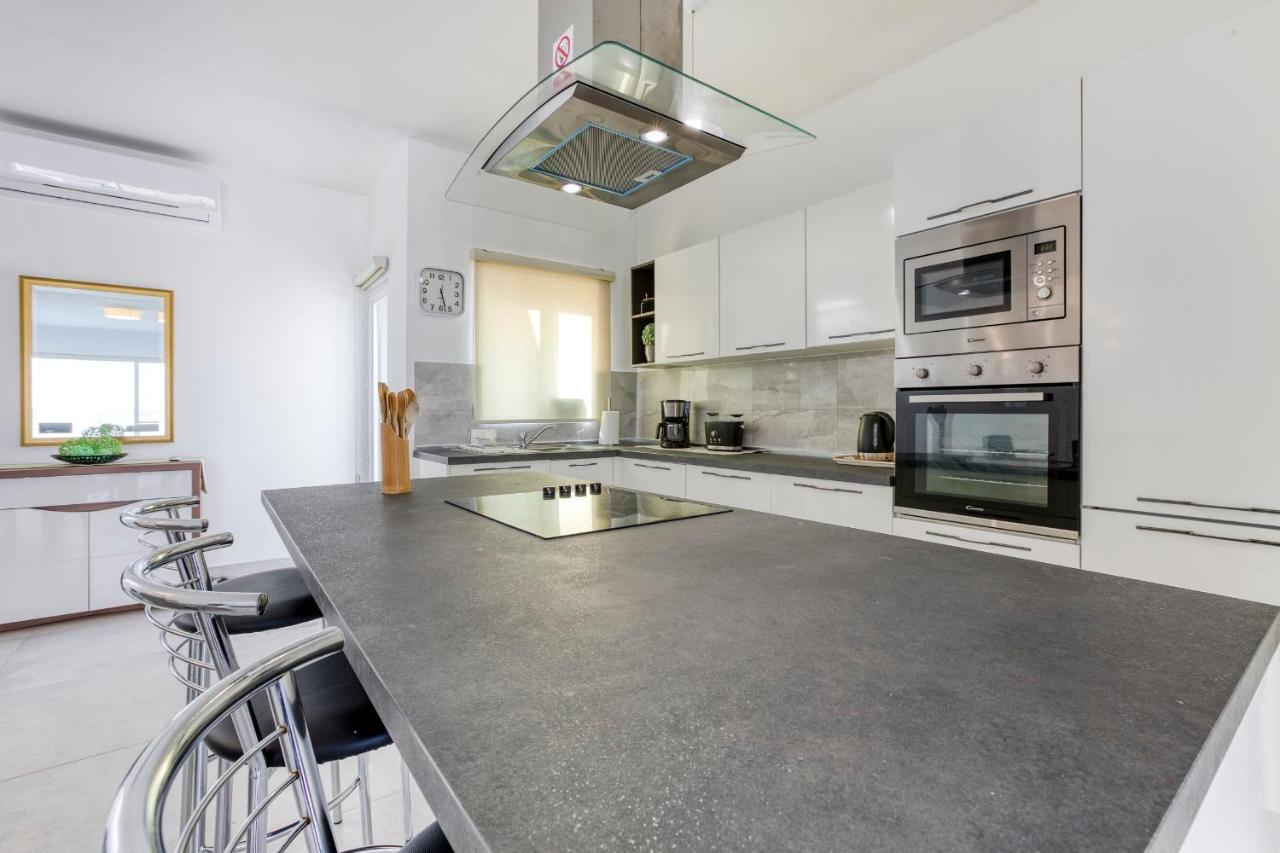 Gzira Penthouse - Hosted By Sweetstay Exteriör bild